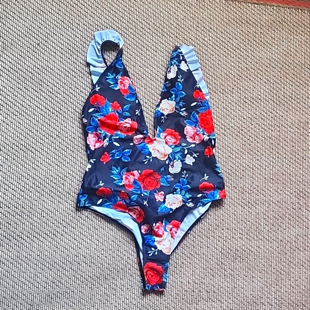 Floral ruffle straps XL women SHEIN